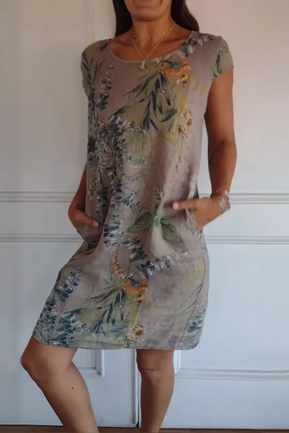 Damen lässiges geblümtes Kleid mit Taschen | Mini