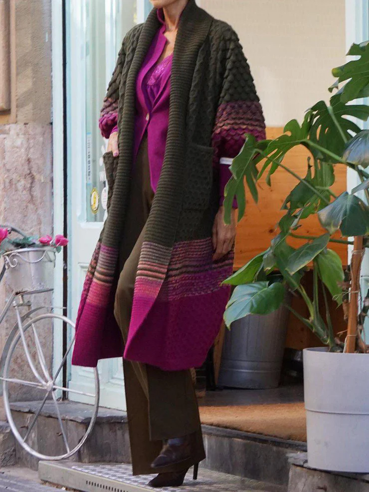 Moderne langärmelige Strickjacke für Damen