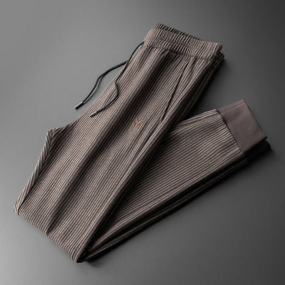 Tim – Hochwertiger Freizeit-Sportanzug für Herren in großen Größen