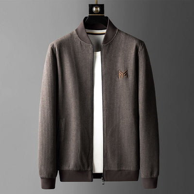 Tim – Hochwertiger Freizeit-Sportanzug für Herren in großen Größen