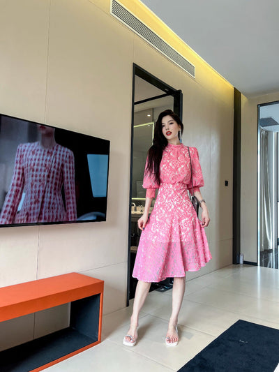 Diana – Hochwertiger Spitzenrock mit Stickerei