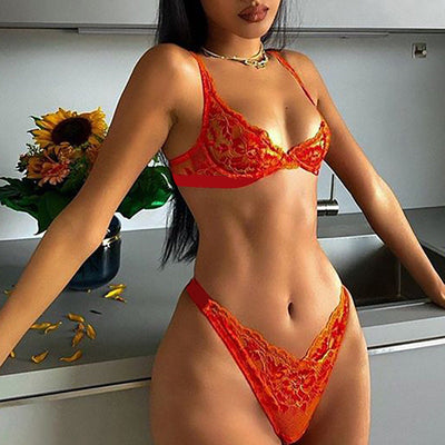 Melissa – Zweifarbiges Spitzen-Dessous mit Stahlring