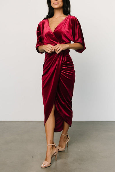 Linda® | Sexy Abendkleid mit unregelmäßigem Rock und V-Ausschnitt