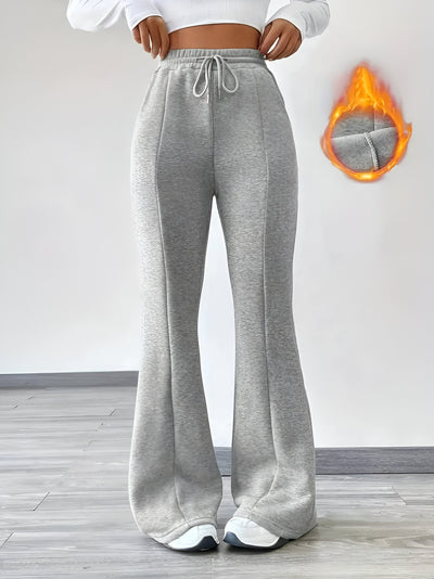 Walburga | Müheloser Herbst- und Winterstil mit Komfort-Flare-Jeans