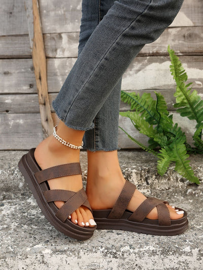 Jessica – Plattform Sandalen mit Kreuzriemen