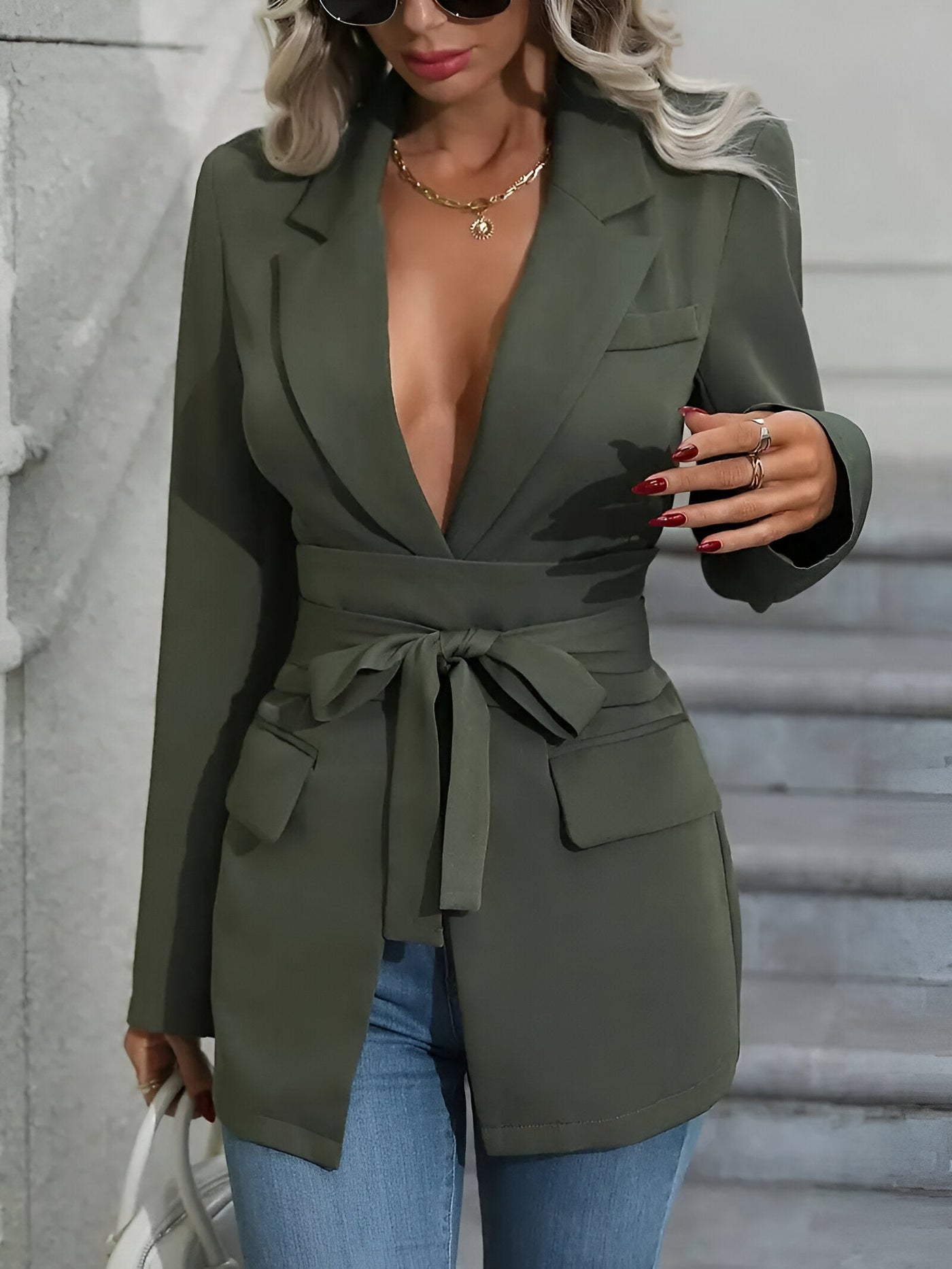 Heloise | Mühelose Eleganz für die moderne Berufsperson