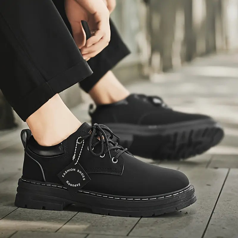 TRAVOR – Klassische Schnürschuhe Mit Runder Zehen