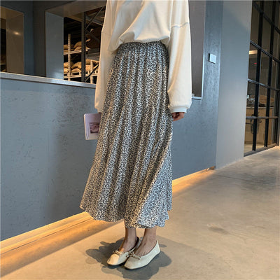 Ann – Luftiger Damenrock mit Blumenmuster