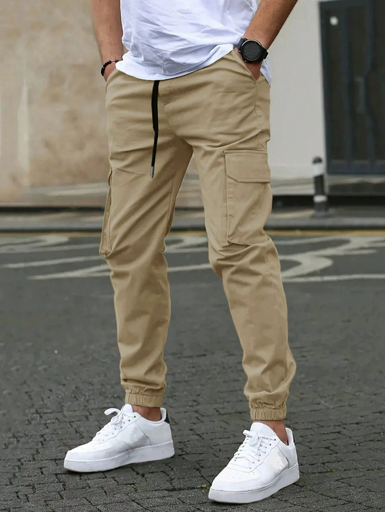 David | Entspannter Cargo-Jogger