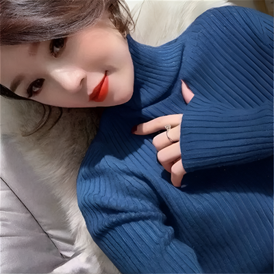 Ylva | Polo-Shirt mit Diamantverzierung