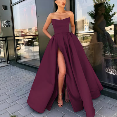 Olivia | Elegantes Abendkleid mit hohem Schlitz