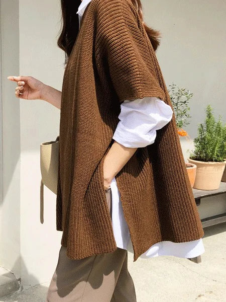 Lässiger Damen-Pullover mit seitlichem Schlitz