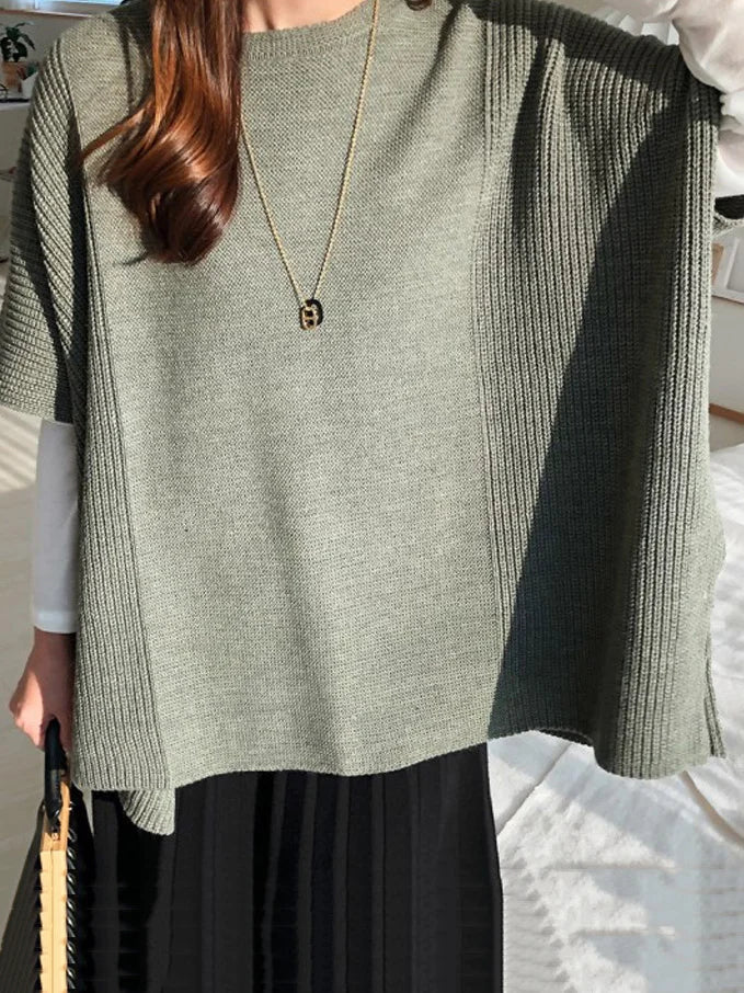 Lässiger Damen-Pullover mit seitlichem Schlitz