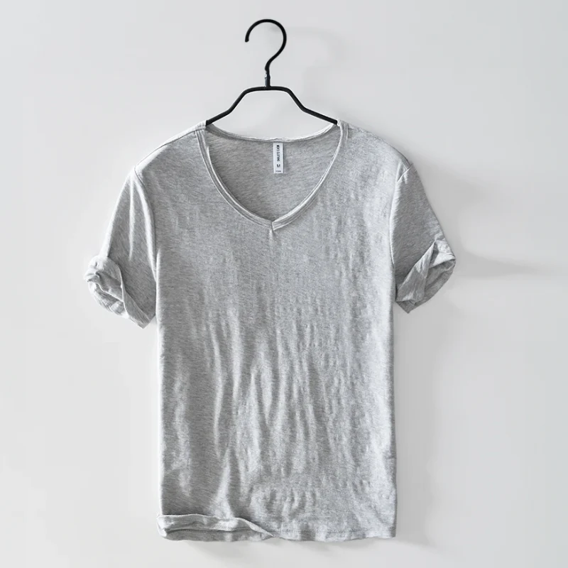 Luftiges Herren-T-Shirt mit V-Ausschnitt | Kurzarm