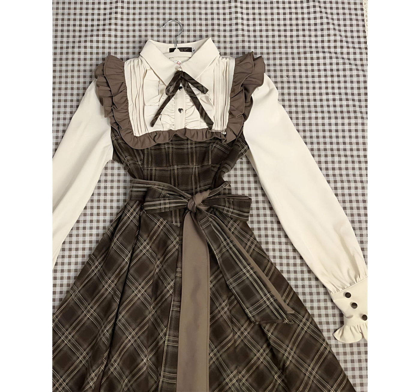 Bela| Elegantes Zweiteiliges Kleid mit Einzigartigen Details