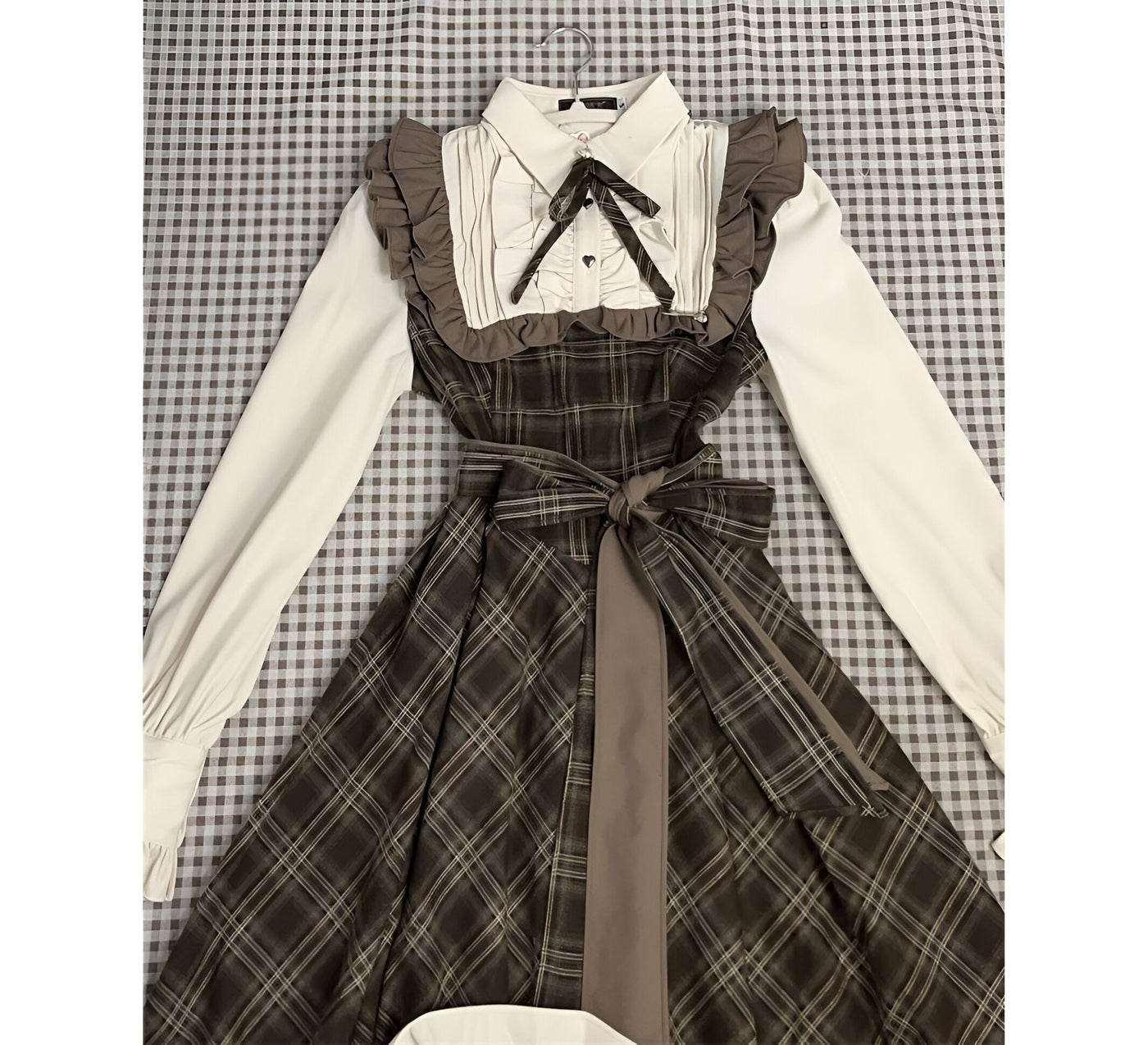 Bela| Elegantes Zweiteiliges Kleid mit Einzigartigen Details