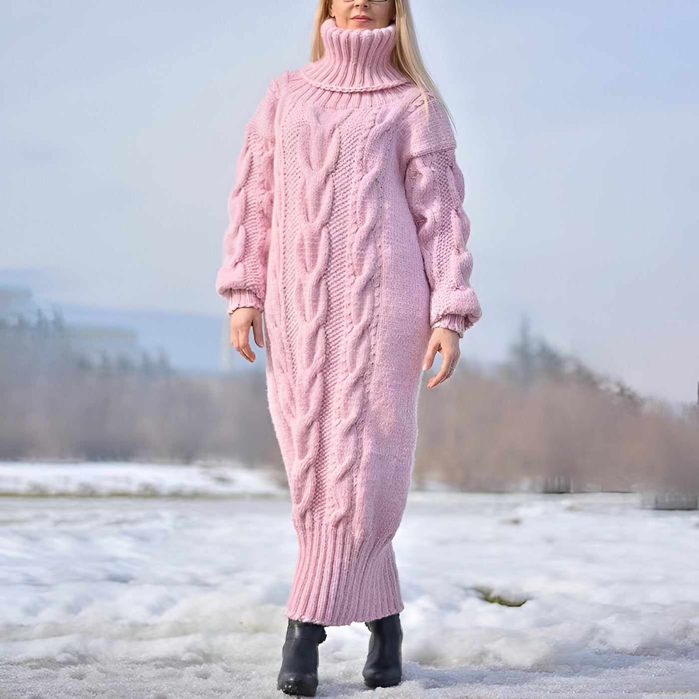 Clara | Gemütliches Oversized Rollkragen-Strickkleid