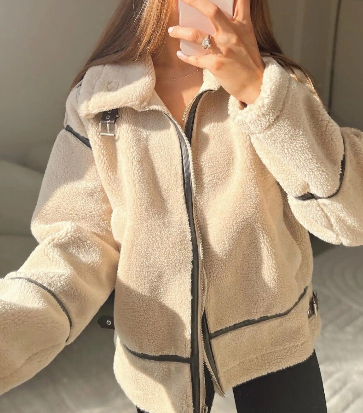 Damen Winterjacke mit Teddyfutter – Beige