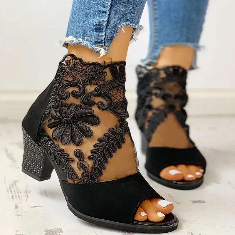 Scarlett® | Sandale mit Spitzenabsatz