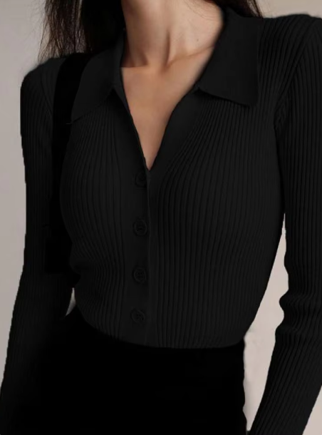 Nicole | Pullover mit Knopfkragen und V-Ausschnitt